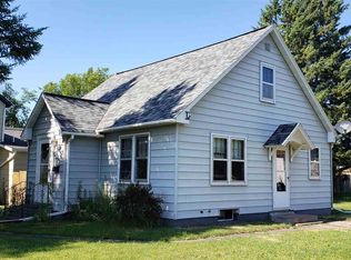 722 6th Ave W, Ashland, WI 54806