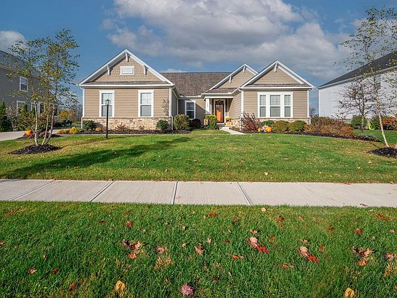 3rd image of 1447 Big Bluestem Way