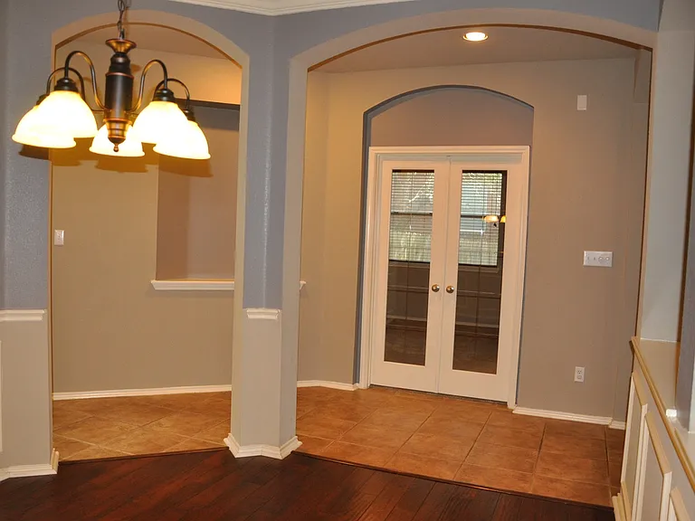 507 Las Colinas Dr — Photo 13