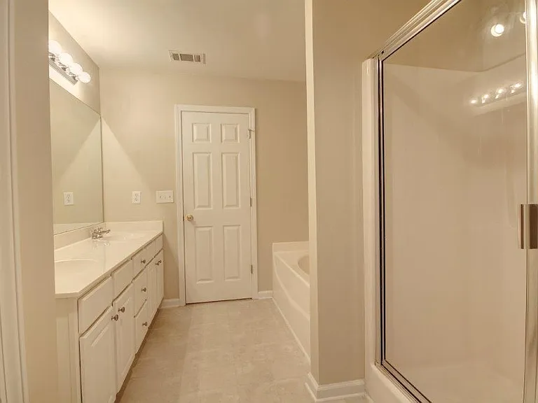 453 Grayson Way — Photo 13