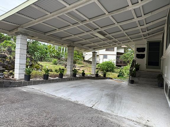 3rd image of 10 Apoke St