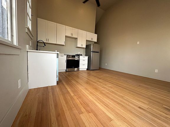 2nd image of 26 E Jewell Ave #26
