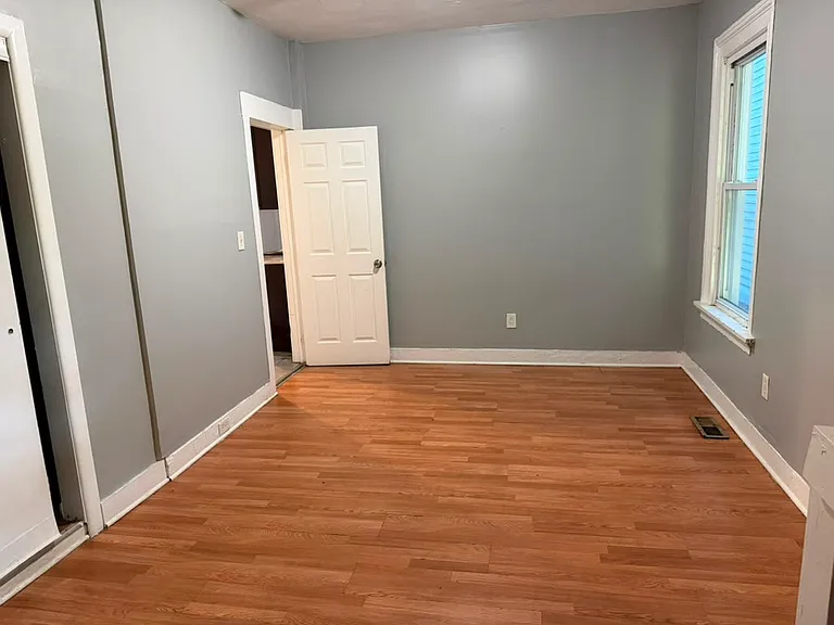 187 Wolcott St #1 — Photo 7