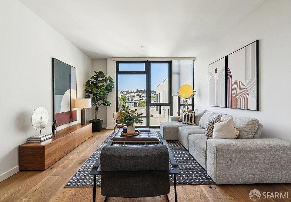 1st image of 300 Ivy St #512