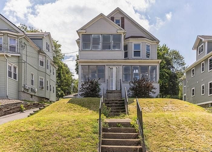 1st image of 524 Eddy Glover Boulevard