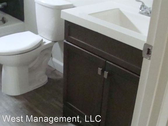5th image of 2214 E 30th St APT 6
