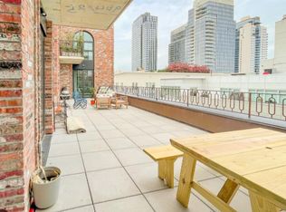 187 Kent Ave #501, Brooklyn, NY 11249