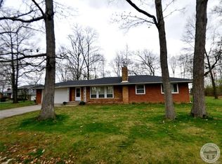 1960 Devon Dr, Springfield, OH 45503