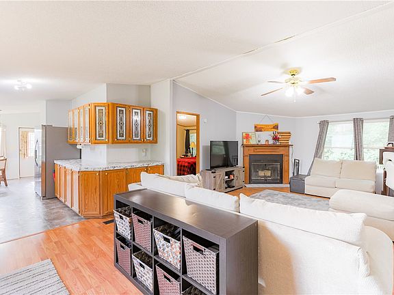 4th image of 221 Madison St #7612