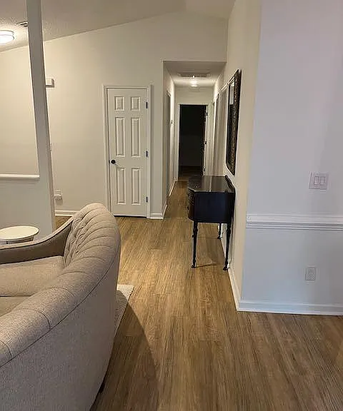 Coat closet an the entrance with one hallway down this single level flat make for a very convenient and comfortable floor plan.