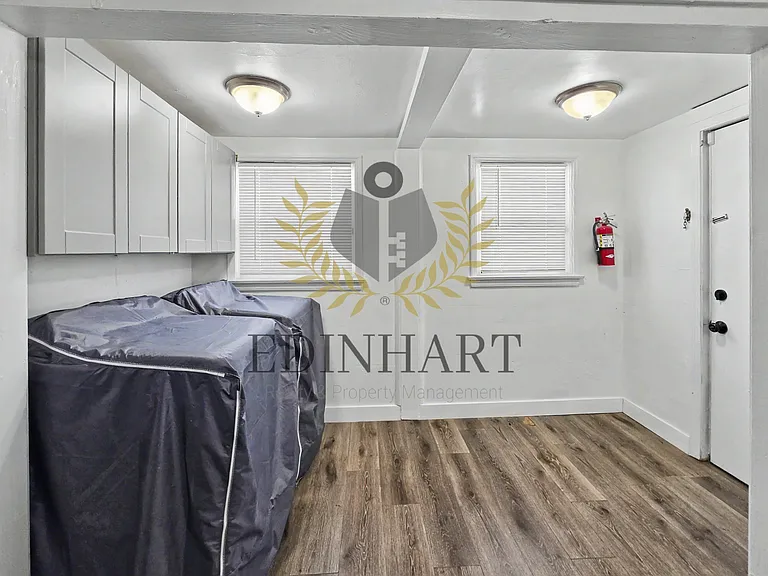 3049 E McKinley Ave — Photo 6