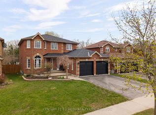 45 White Elm Rd, Barrie, ON L4N0E5