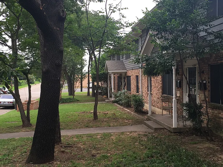 55555Palmwood Place — Photo 2
