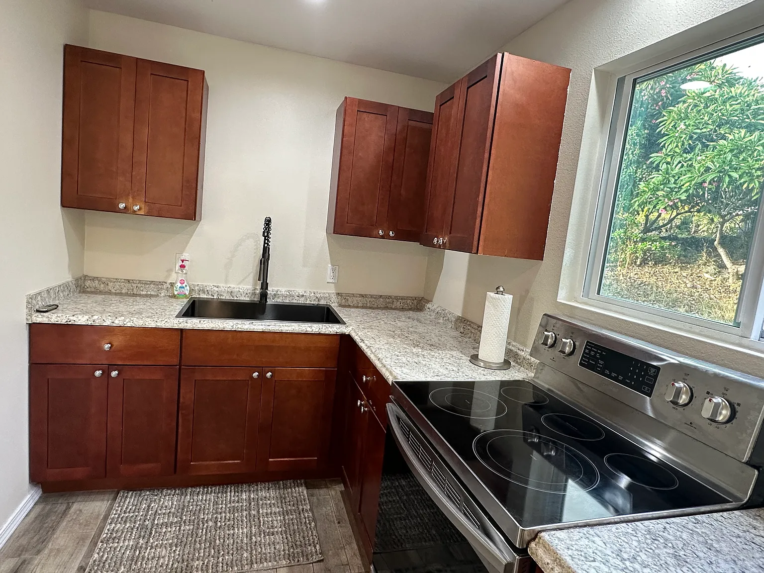 Lunapule Rd, Kailua Kona — Photo 2