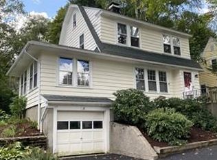 21 Radmore St, Worcester, MA 01602