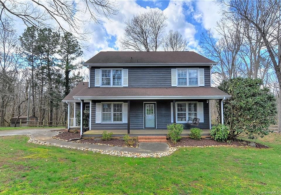 1st image of 10800 Sawgrass Ct
