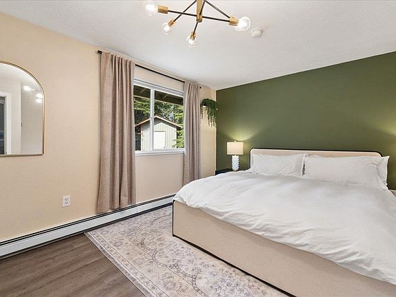 4th image of 1254 Loon Ln