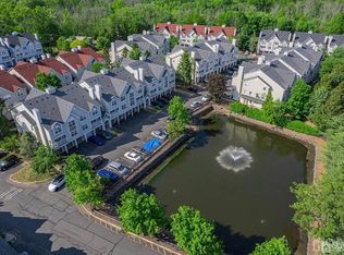 13 Guisborough Way, Edison, NJ 08820