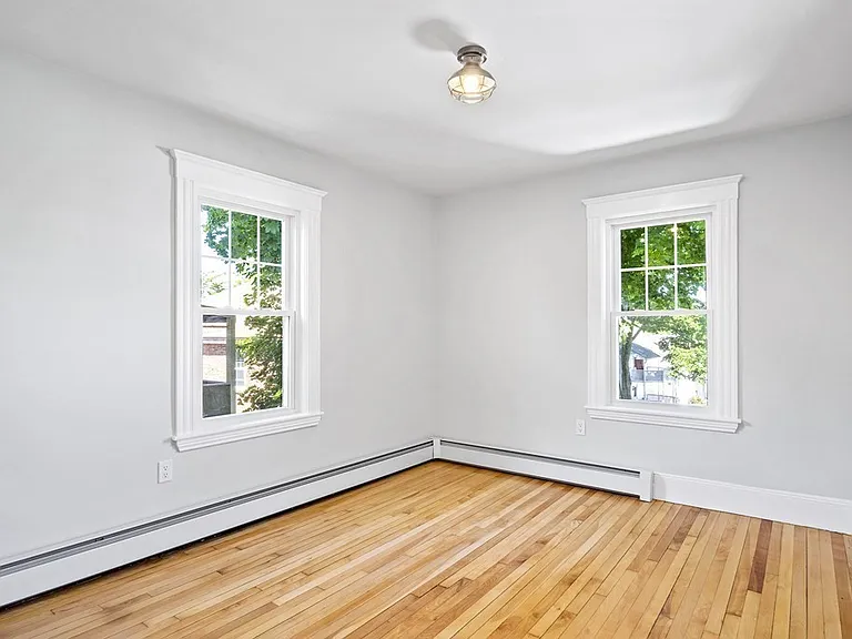 21 Harold St #2 — Photo 9