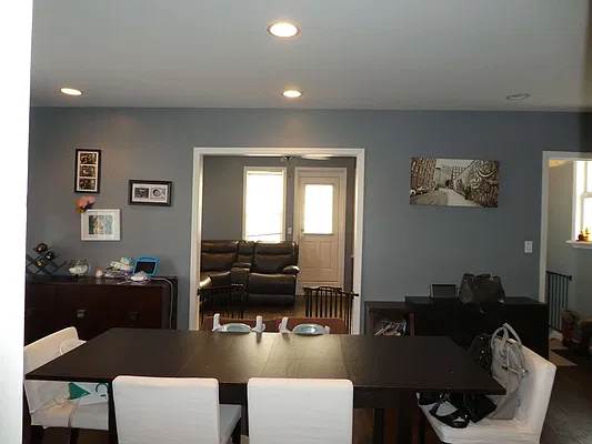 Sold by Century 21 Mizrahi Realty | media 17