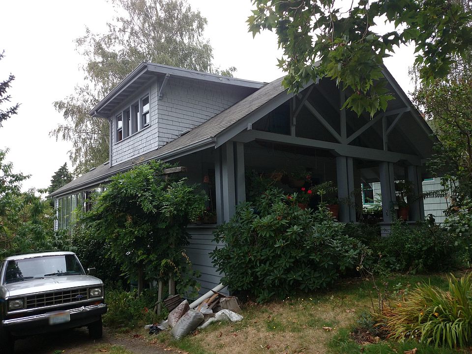 2nd image of 5723 28th Ave NE