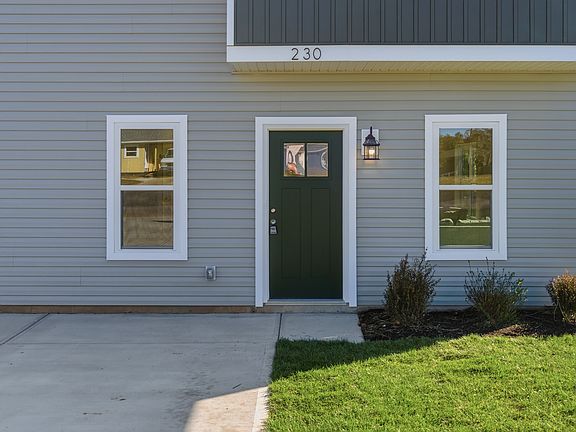 2nd image of 230 1st St S