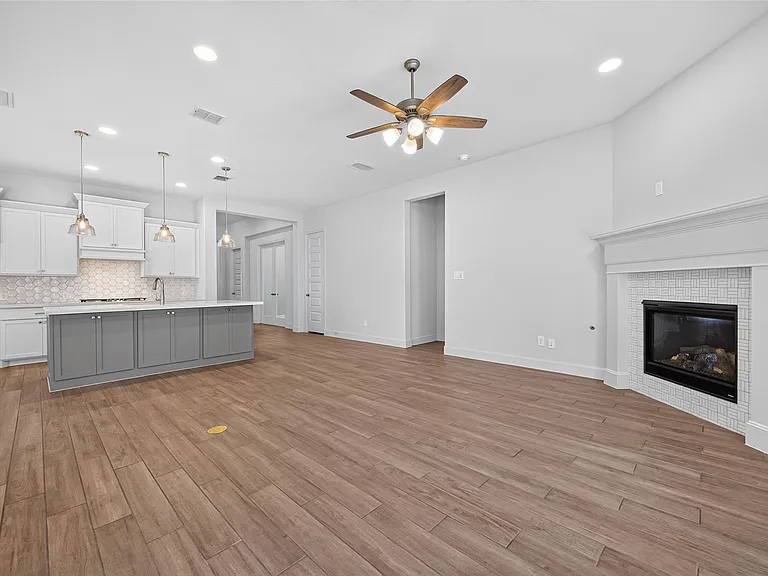 232 W Netleaf Ct — Photo 12