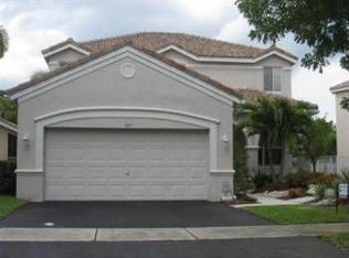 42 Simonton Cir, Weston, FL 33326
