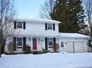 4067 Bel Harbor Dr, Liverpool, NY 13090