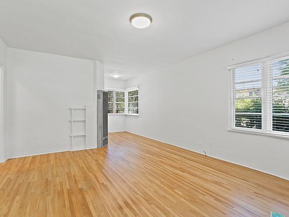 2nd image of 2202-2206 20th St #2204A