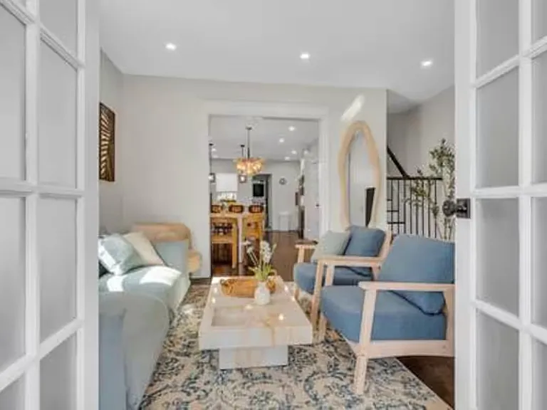 30 N Montgomery Ave — Photo 6