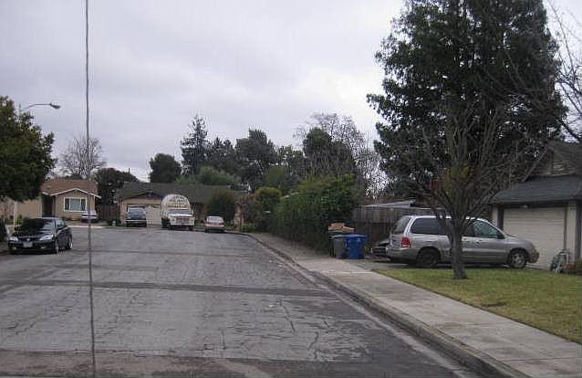 1st image of 276 Myers Ct