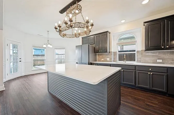 1824 Silvery Canoe Way — Photo 11