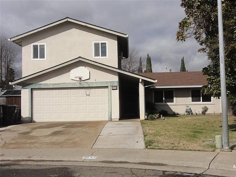 1st image of 9033 Thilow Dr