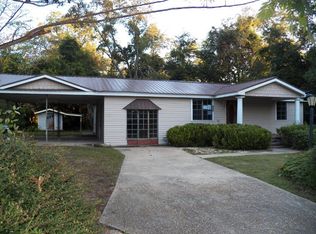 1048 W Pear St, Pavo, GA 31778