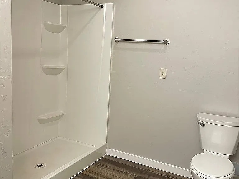 3 Bed 3 Bath