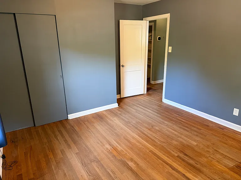 2325 Glascock St — Photo 17