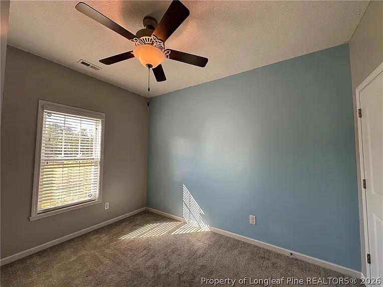 498 New Castle Ln — Photo 19