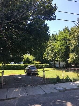 1st image of 101 Springvale Ave