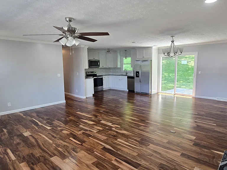 2 Lambeth Ct — Photo 16