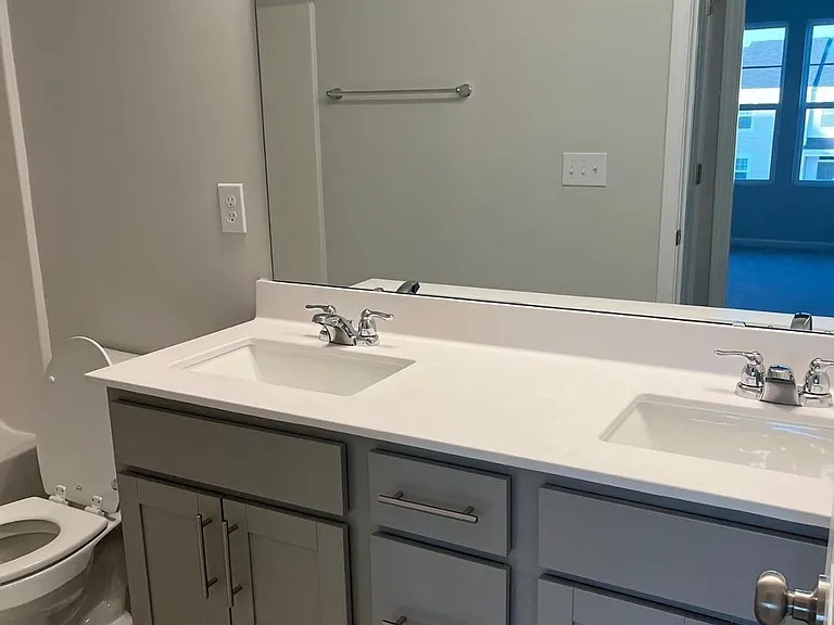 2236 Kasota Ln — Photo 27