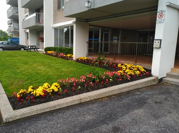 5667 Highway 7 #408, Markham, ON L3P 1B3