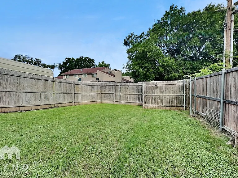 11809 Garden Terrace Dr — Photo 17