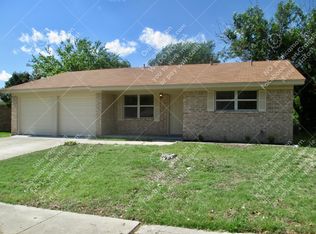 911 Randa St, Copperas Cove, TX 76522