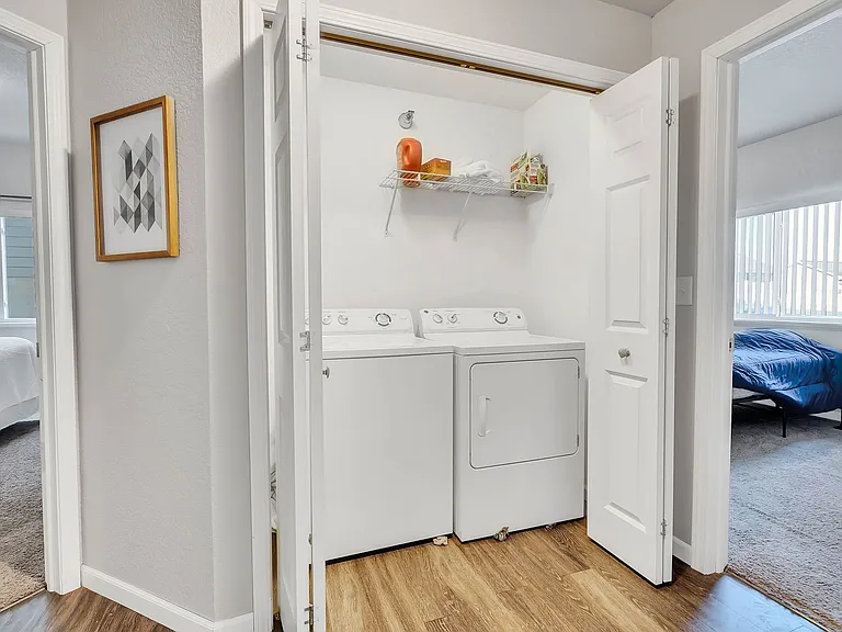 Willow Falls Apartments — Photo 1