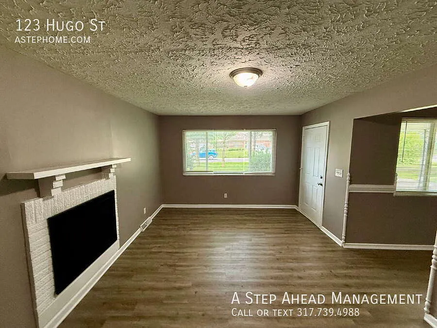 123 N Hugo-Amazing 3 Bed/2 Full bath move in Ready — Photo 2