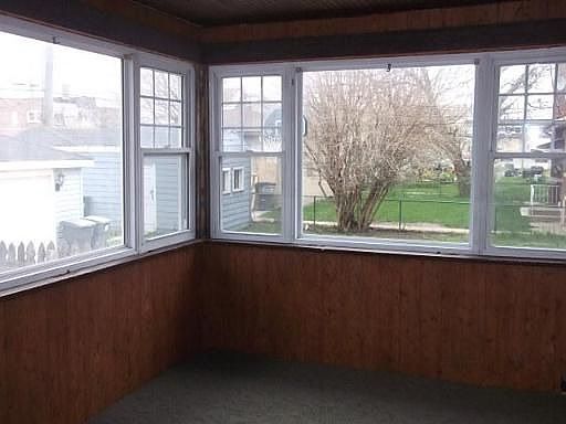 3rd image of 214 S 24th Ave