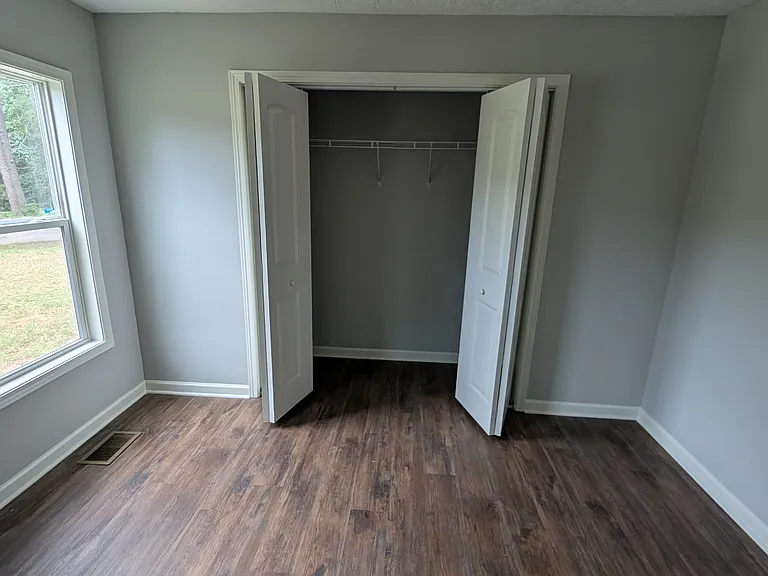 124 Davidson Dr — Photo 18