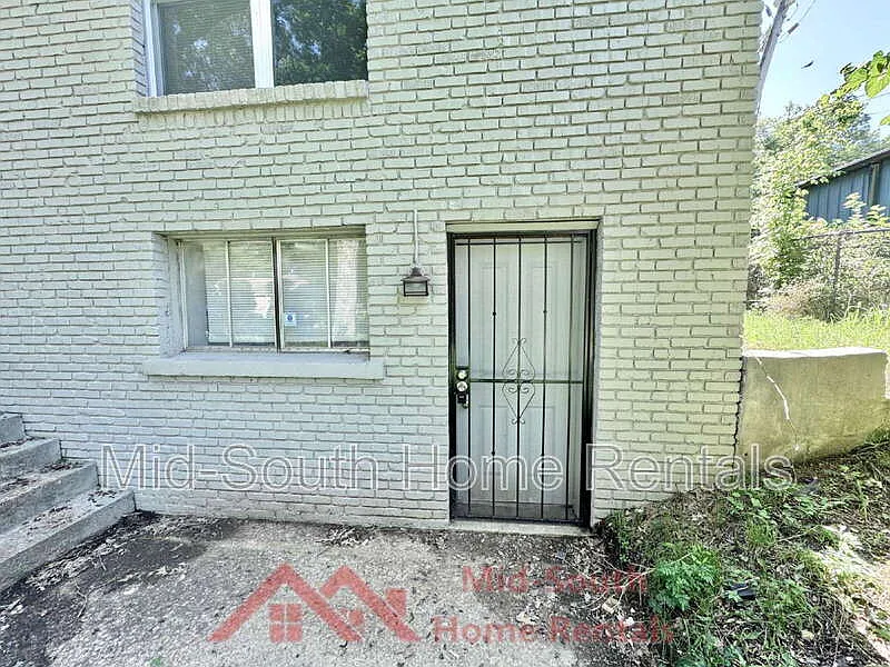 1 bed, 1.0 bath, $650 — Photo 4