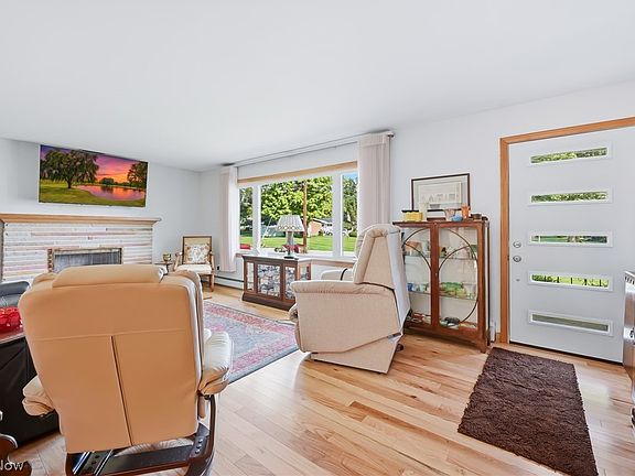 5th image of 3861 Timber Ln